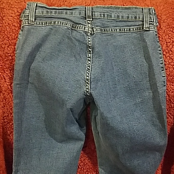 Forever 21 Jeans - Picture 3 of 8